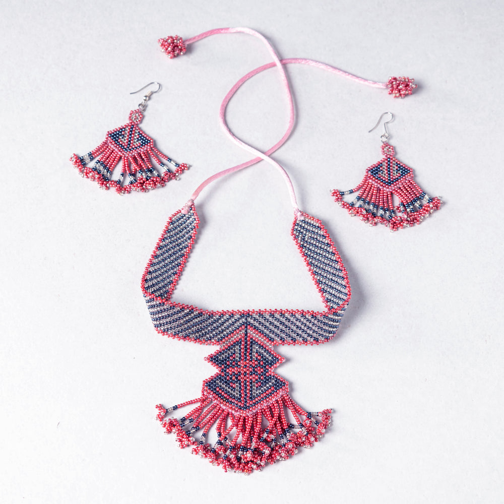 neemuch beadwork necklace set