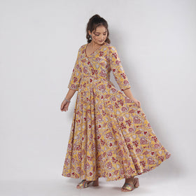 Buy Sanganeri Block Printing Cotton Flared Gher Dress Online l iTokri.com
