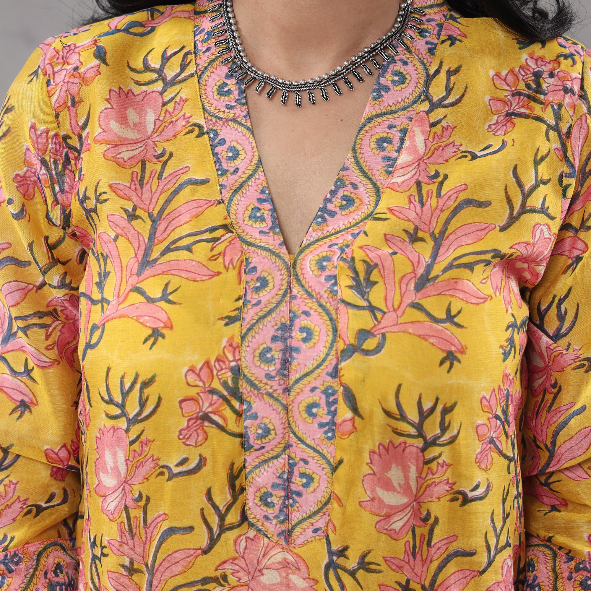  Sanganeri Block Printing Maheshwari Silk Kurta with Palazzo & Dupatta Set 