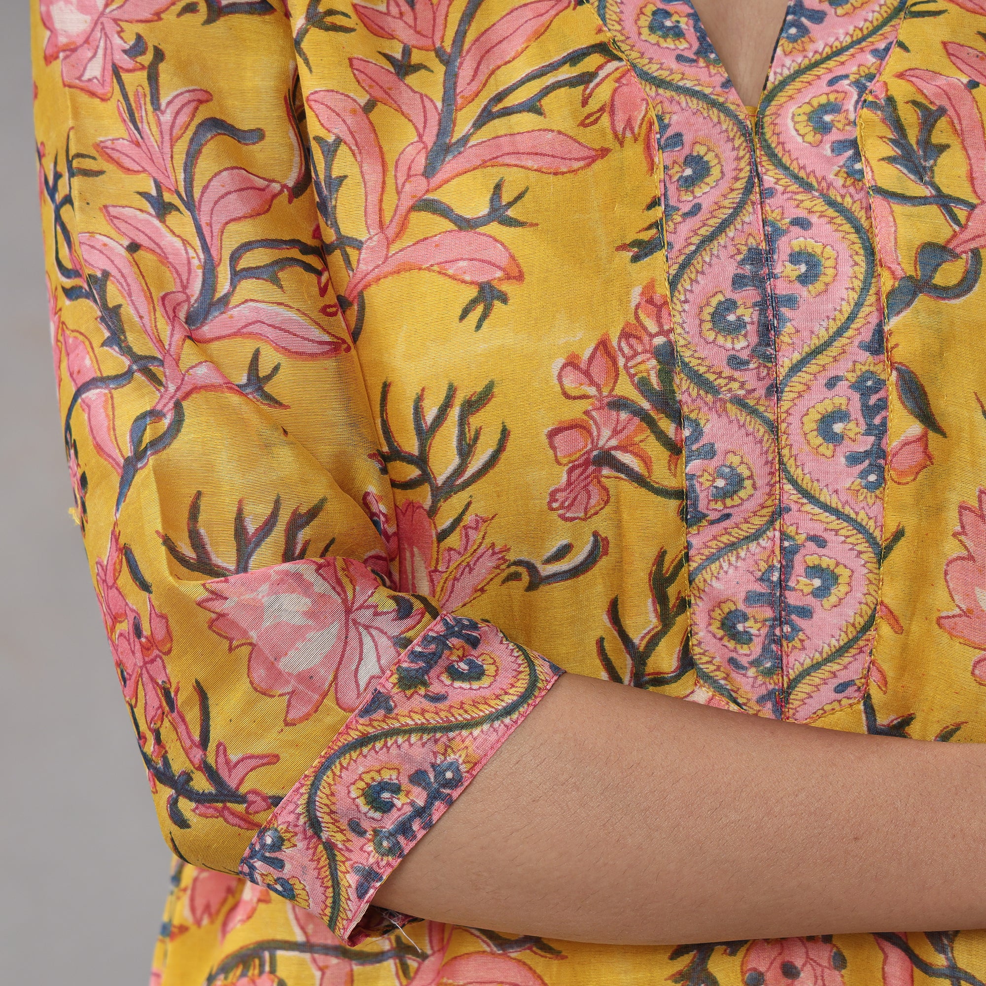  Sanganeri Block Printing Maheshwari Silk Kurta with Palazzo & Dupatta Set 