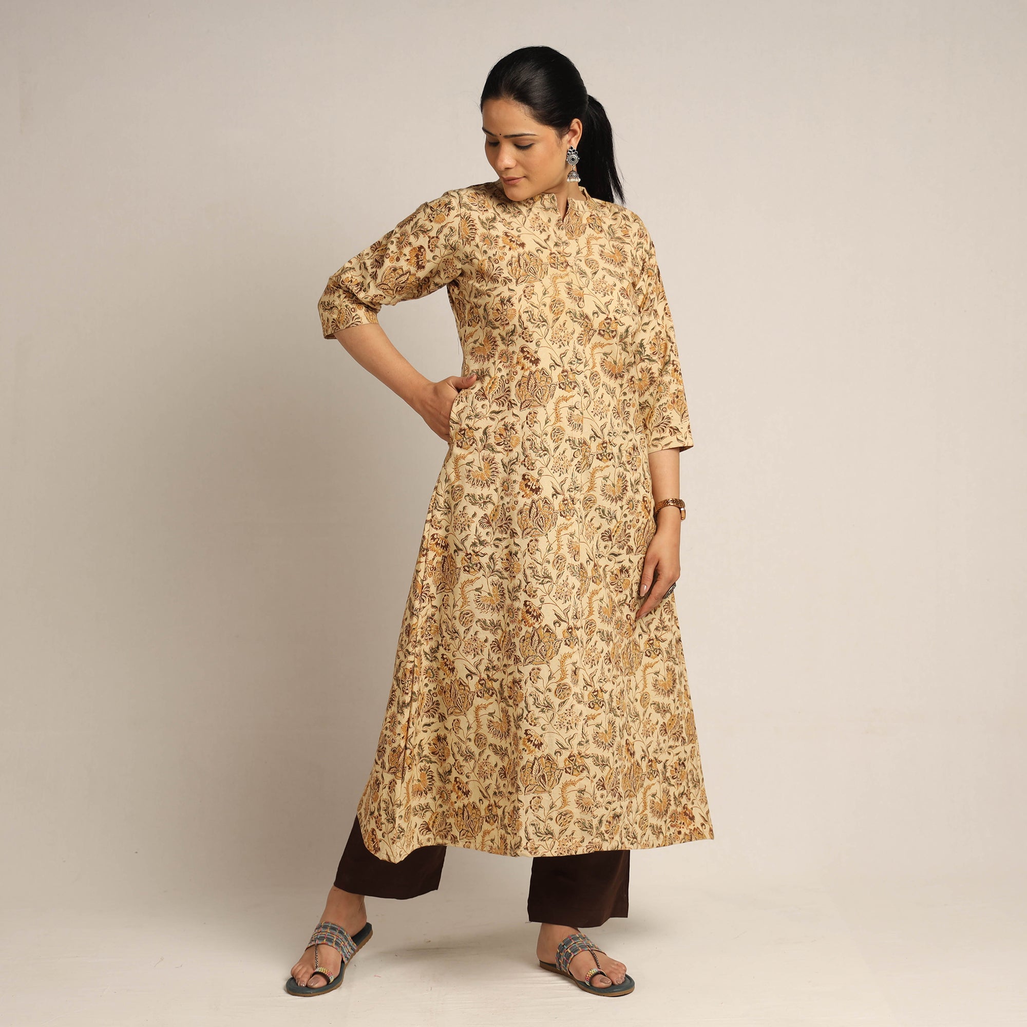 Buy Pedana Kalamkari Block Printed Cotton Kurta with Palazzo Set Online at iTokri.com