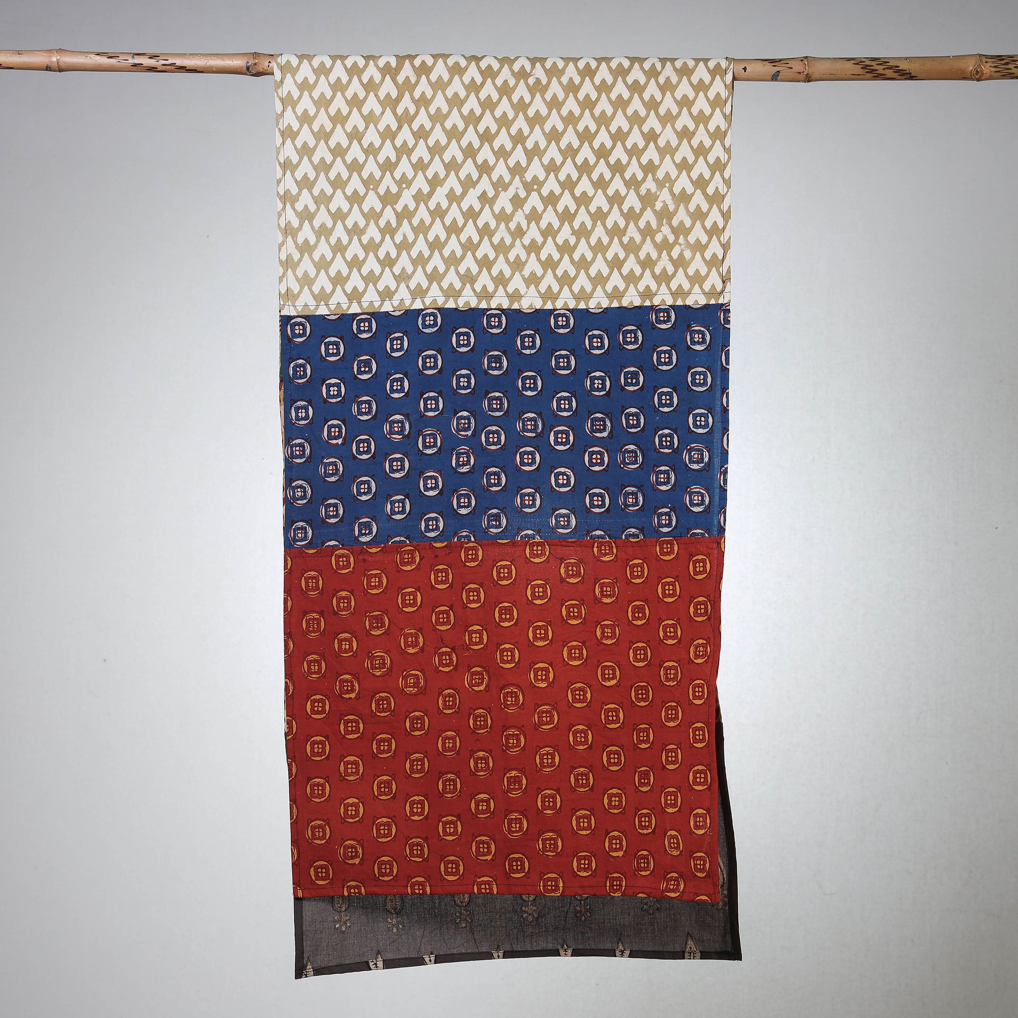 Buy Akola/Pipad Block Printed Patchwork Cotton Stole Online at iTokri.com