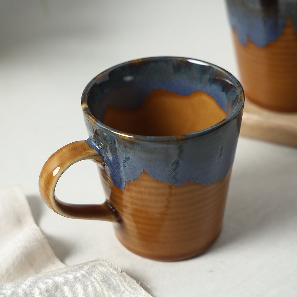 Ceramic Flow Design Mugs (Set of 2, 300 ml)