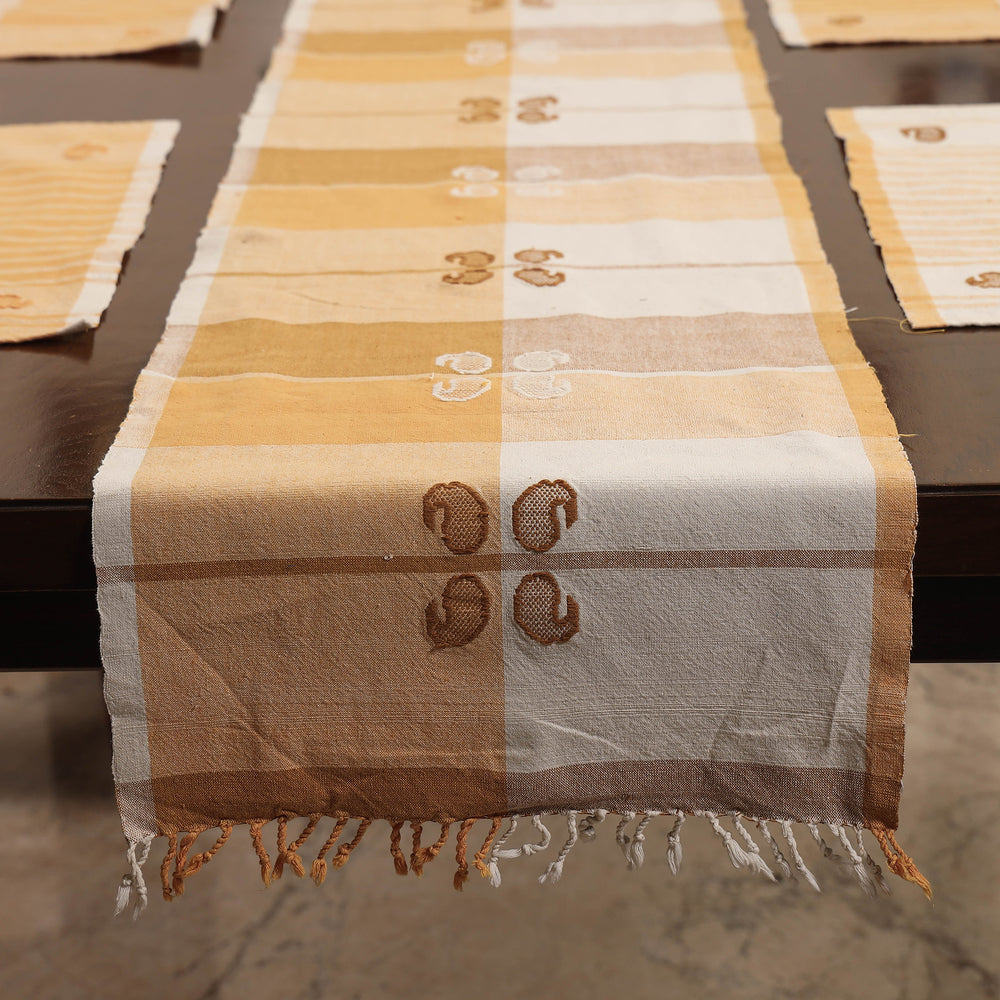 Table Runner