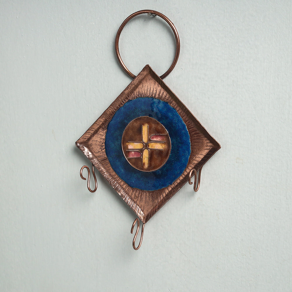 hanging key holder