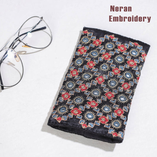 Kutch Neran Checks Hand Embroidery Spectacle Case
