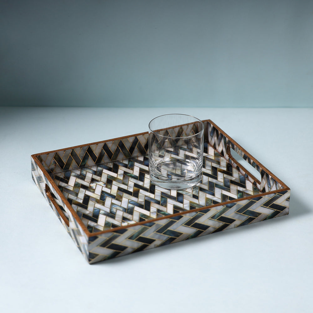 wooden tray 