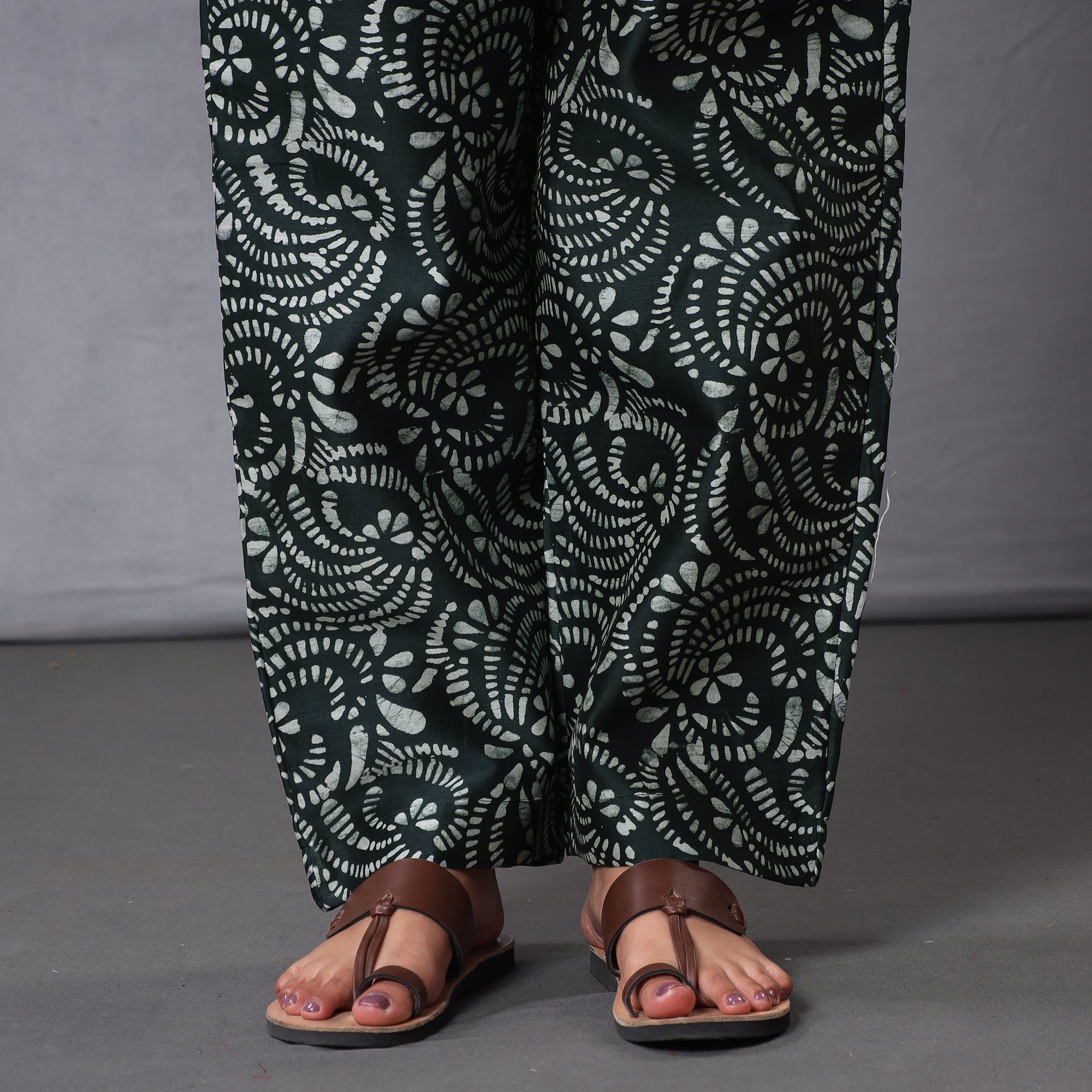 Green - Batik Printing Chanderi Silk Kurta with Palazzo & Dupatta Set