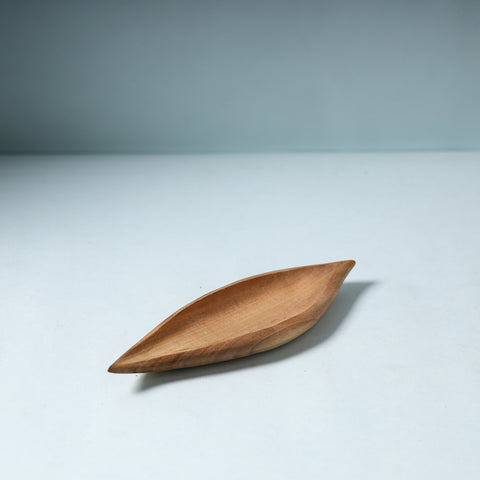 Leaf - Hand Carved Natural Neem Wooden Serving Tray (9 x 3 in)