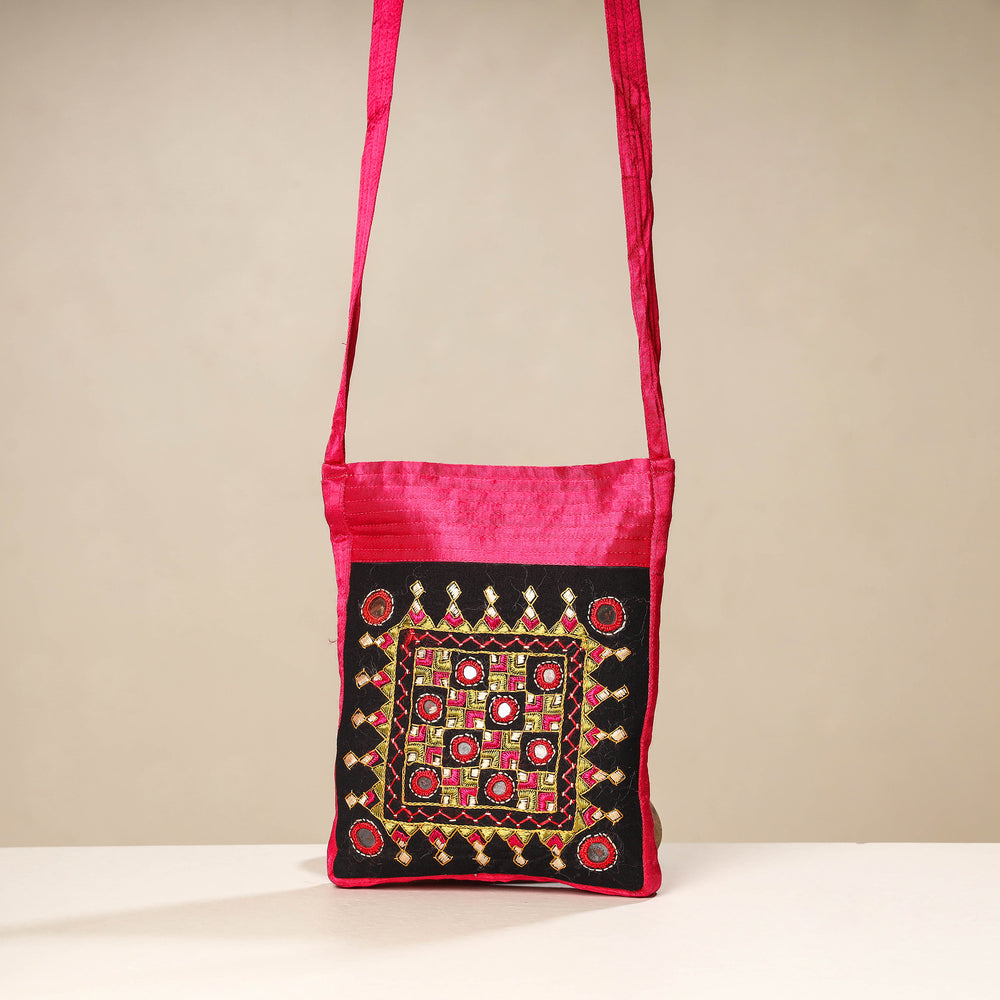 embroidery sling bag 