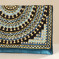 kutch embroidery  wallet