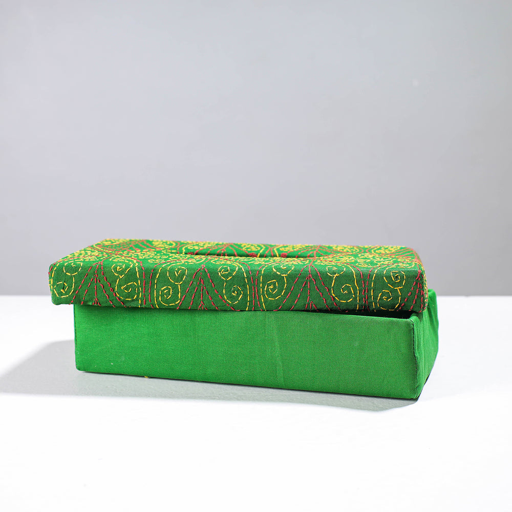 Handcrafted Bengal Kantha Work Tissue Box