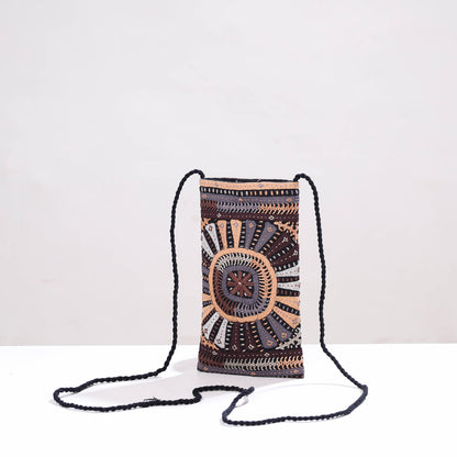 Kutch Dhebariya Qatab Hand Embroidery Sling Dori Mobile Pouch