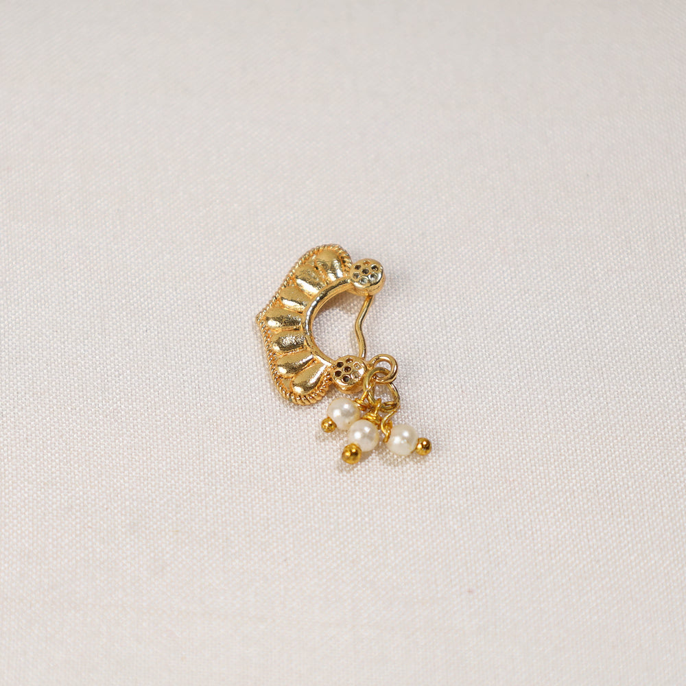 oxidised gold nose pin