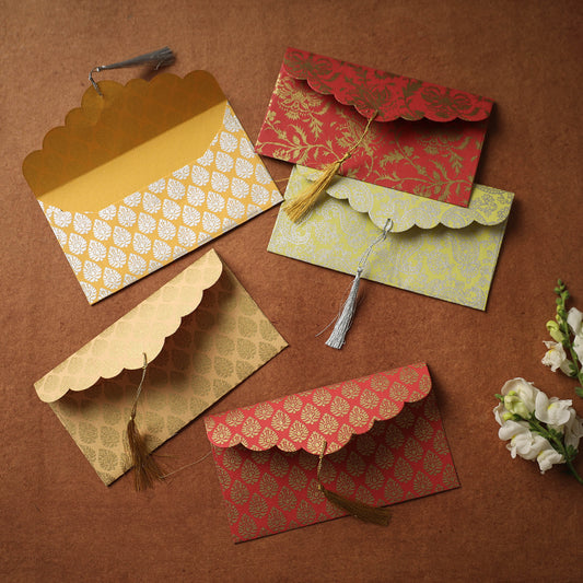 Envelope set