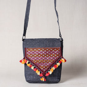 Grey Soof Stitch Embroidery Pure Handloom Sling Bag