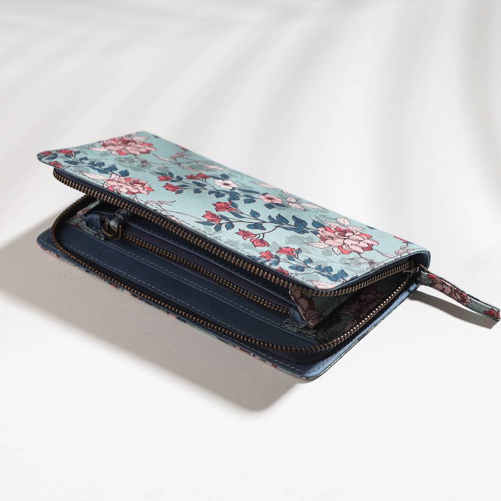 floral print wallet