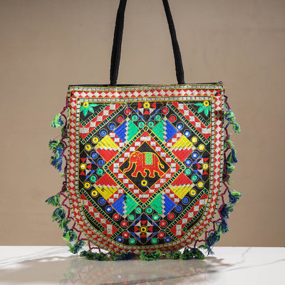 embroidery shoulder bag