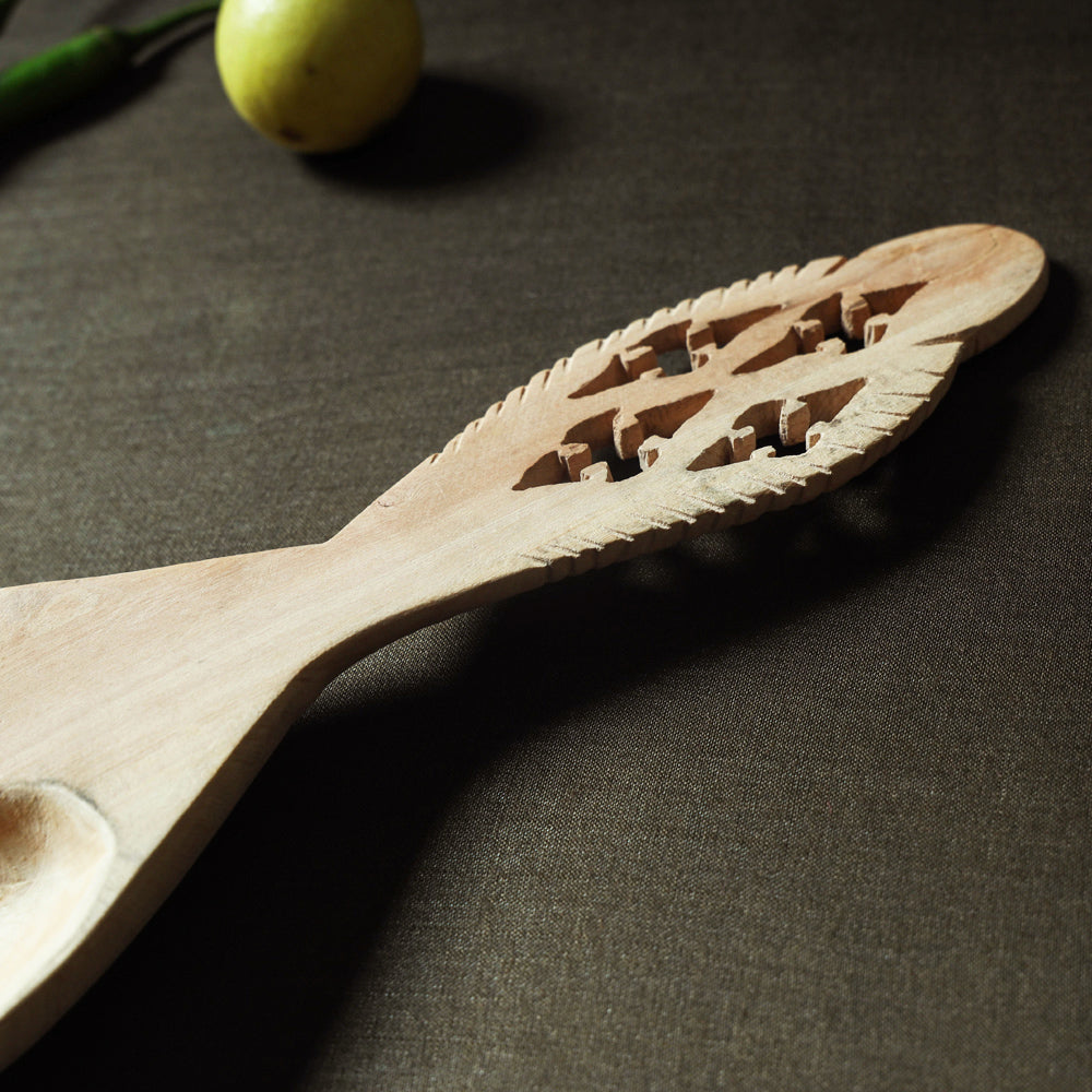 wooden spoon 