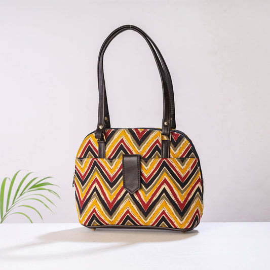 screen print shoulder bag