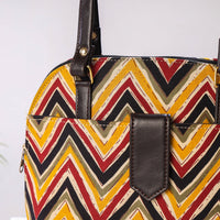 screen print shoulder bag