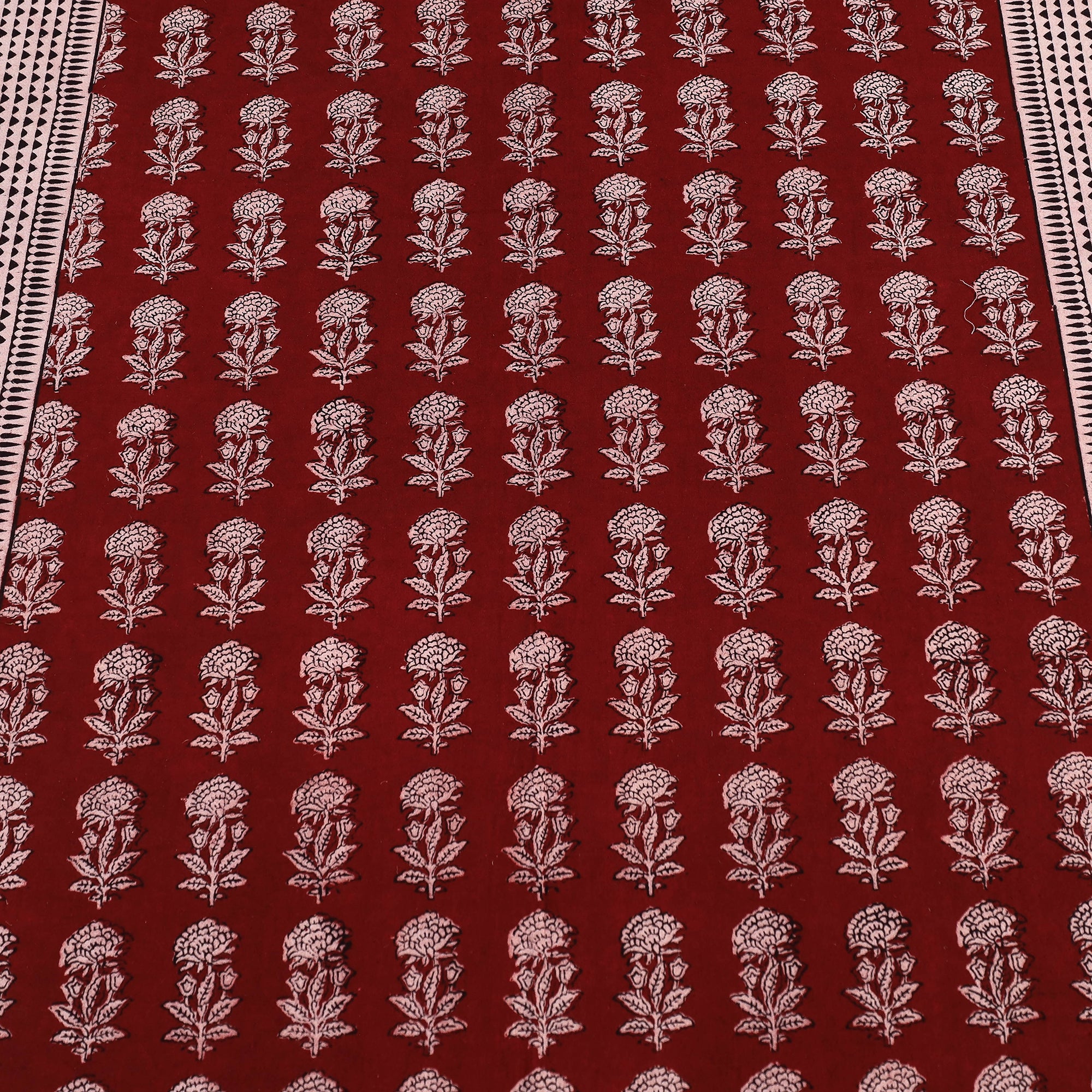 Buy Bagh Block Printed Cotton Bedcover Online l iTokri.com