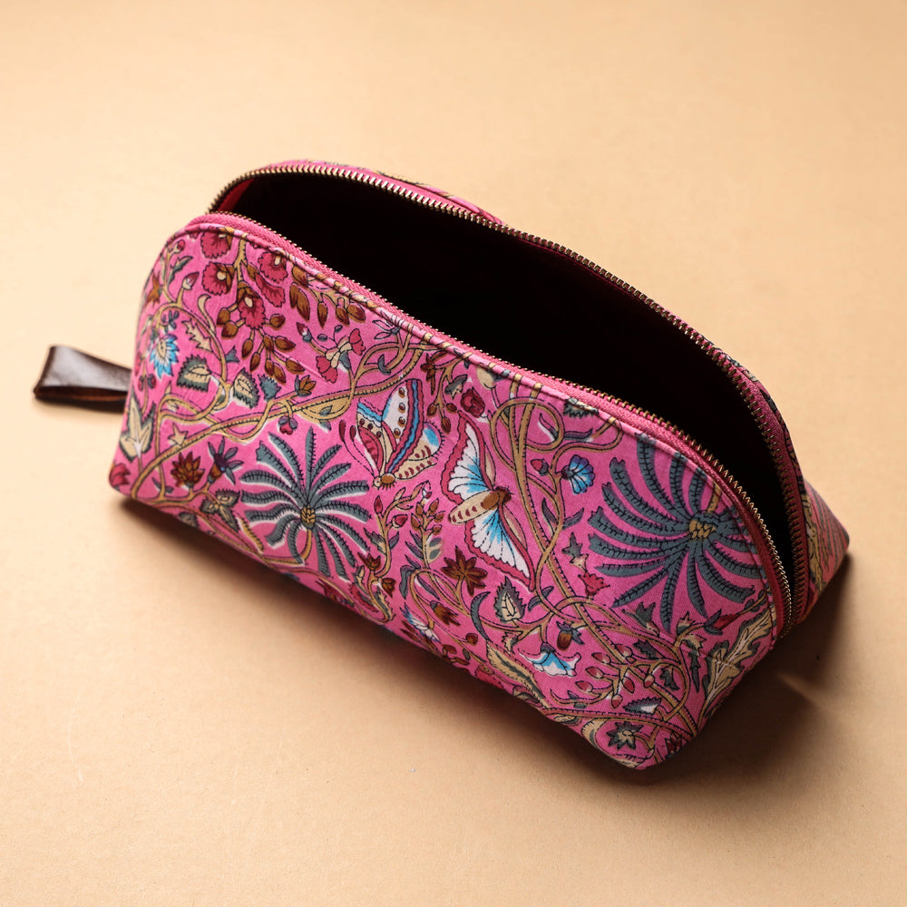  Multipurpose Toiletry pouch
