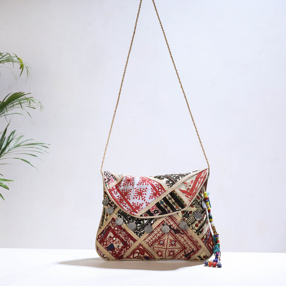 embroidery sling bag 