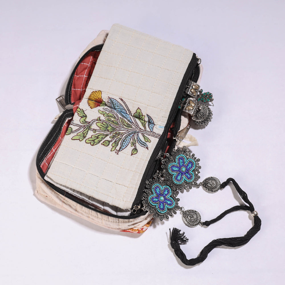Sangarneri Cotton Fabric 4 Pockets Jewelry Bag (Assorted)