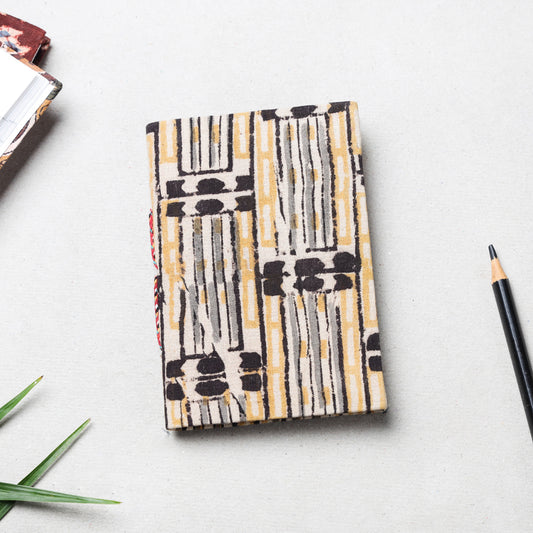 Kalamkari Fabric Cover Handmade Paper Notebook (13 x 9 cm)