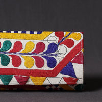 embroidery clutch 