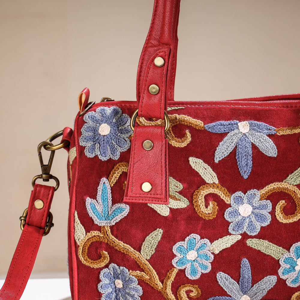 crewel embroidery hand bag