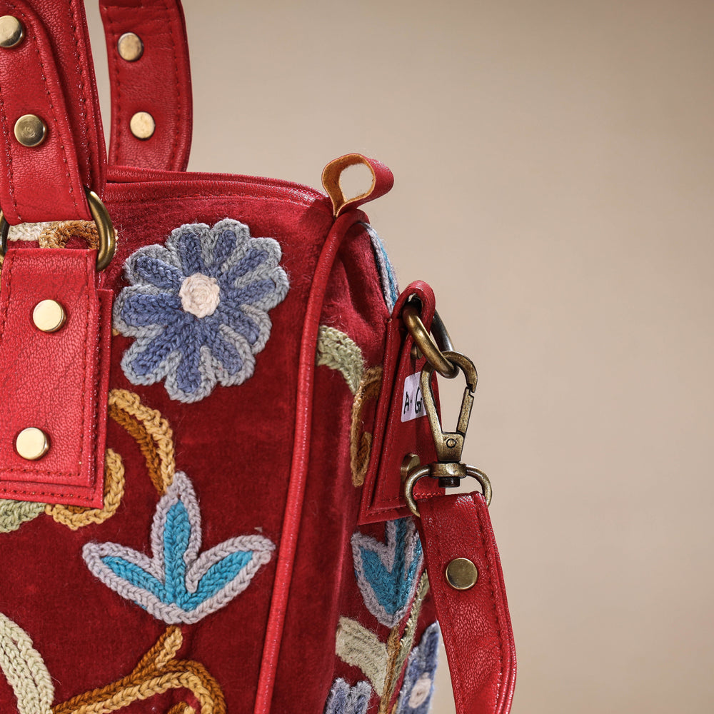 crewel embroidery hand bag