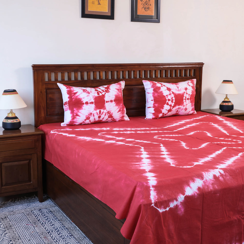 Red - Shibori Tie Dye Pure Cotton Double Bed Cover with Pillow Covers (105 x 90 in)