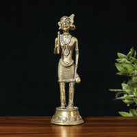 man statue showpiece