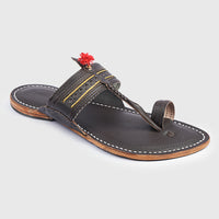 Kolhapuri Men Slipper
