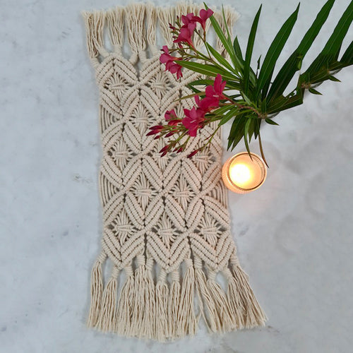 macrame table mat