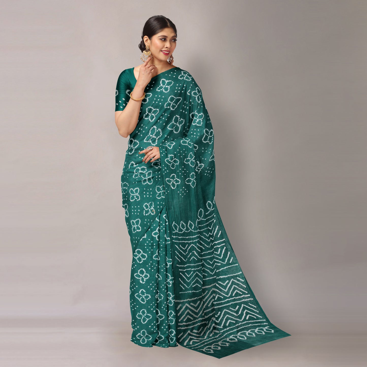 bandhani saree