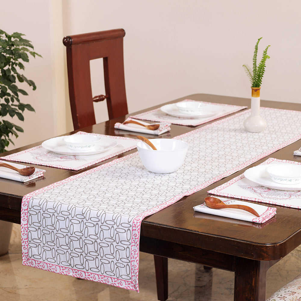 Table Runner