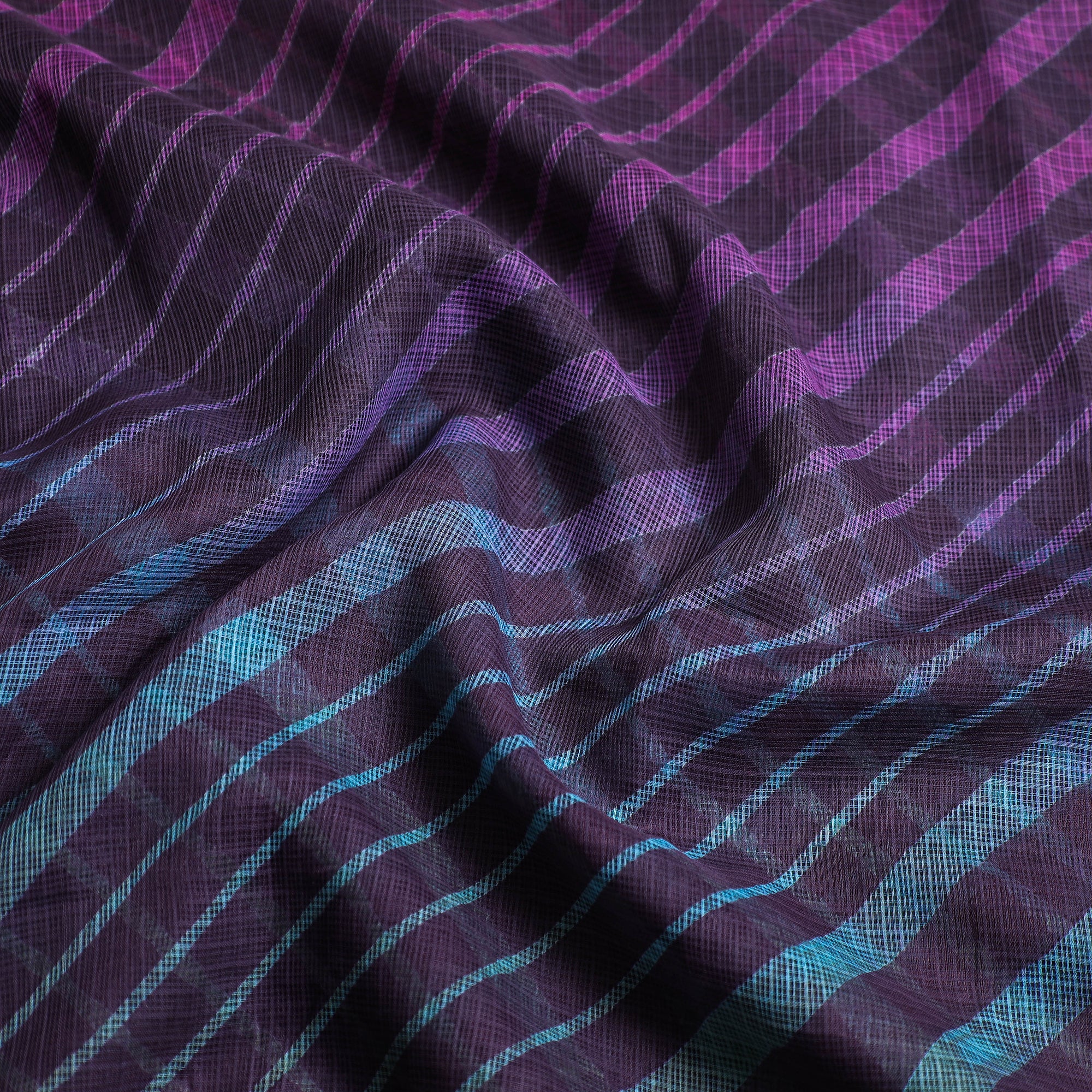 Buy Leheriya Tie-Dye Kota Doria Cotton Saree Online l iTori.com