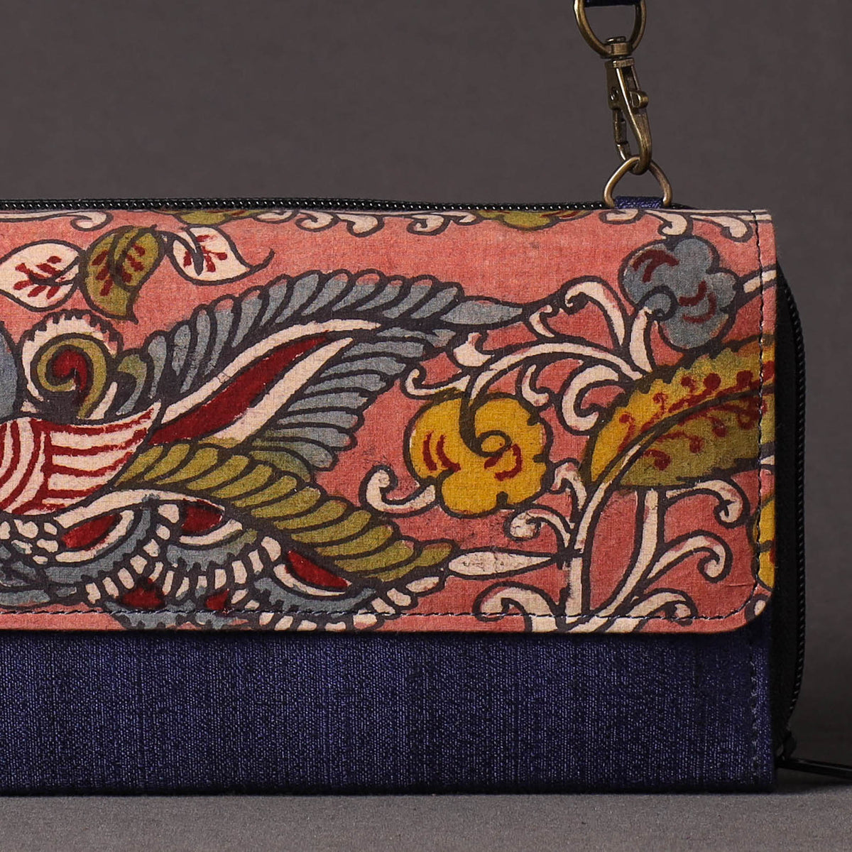 kalamkari clutch