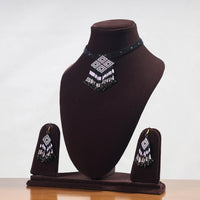 beadwork necklace set