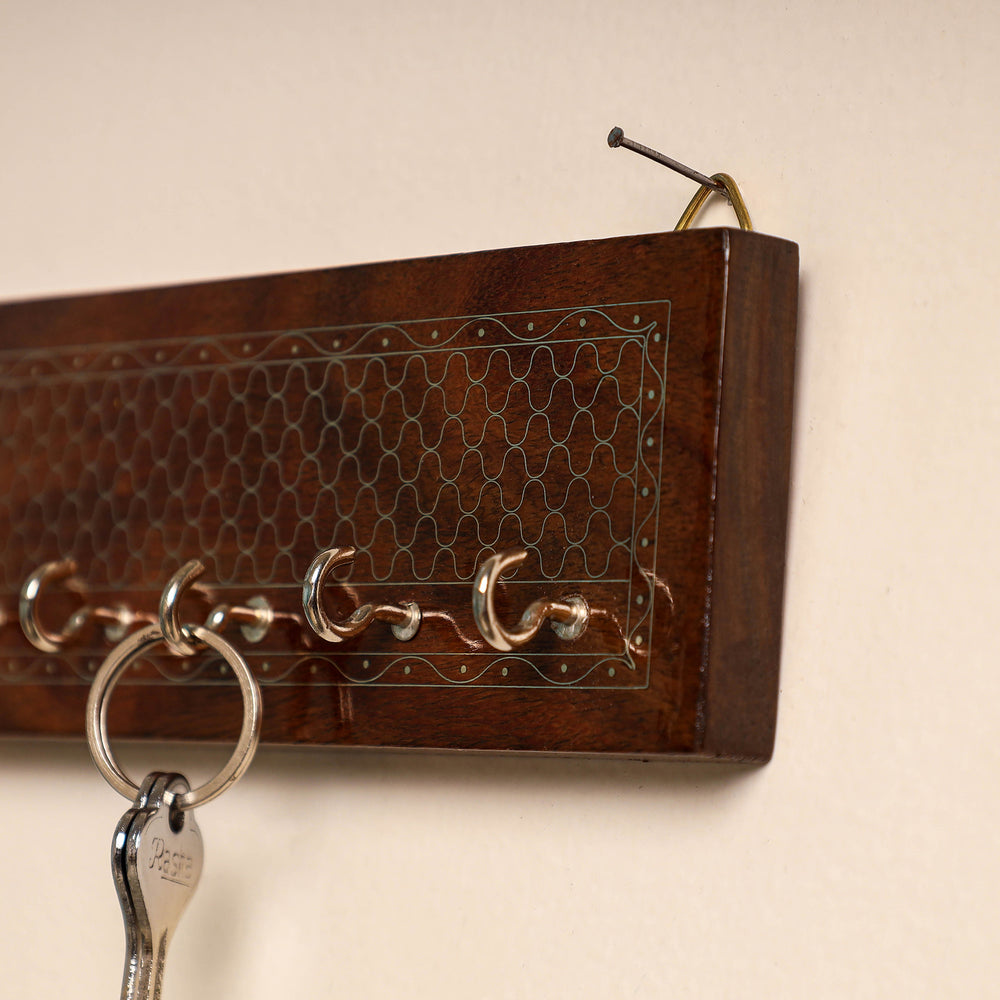 hanging key holder