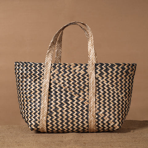 water hyacinth shoulder bag