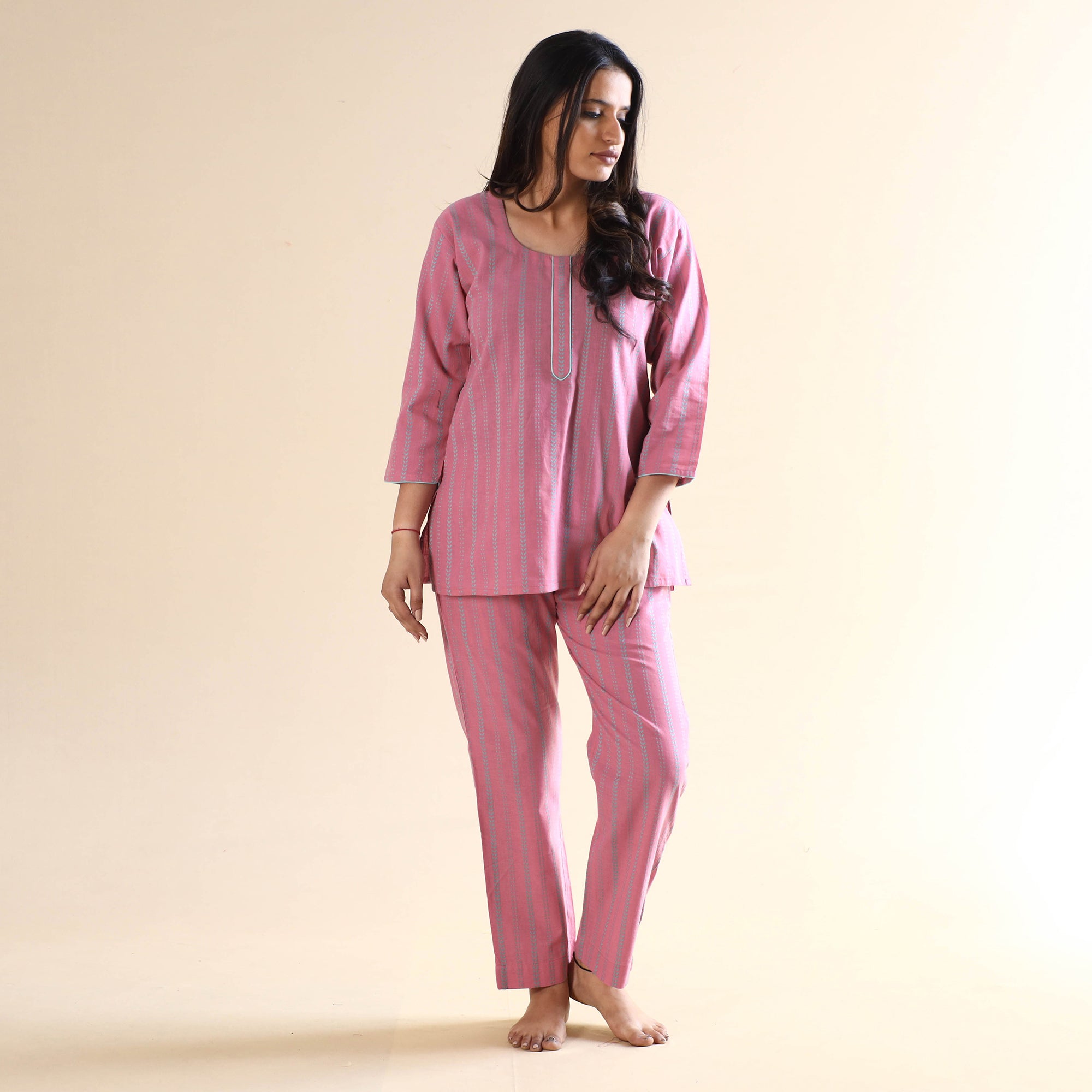 Buy Jacquard Cotton Top & Pyjama Night Suit Set Online at iTokri.com