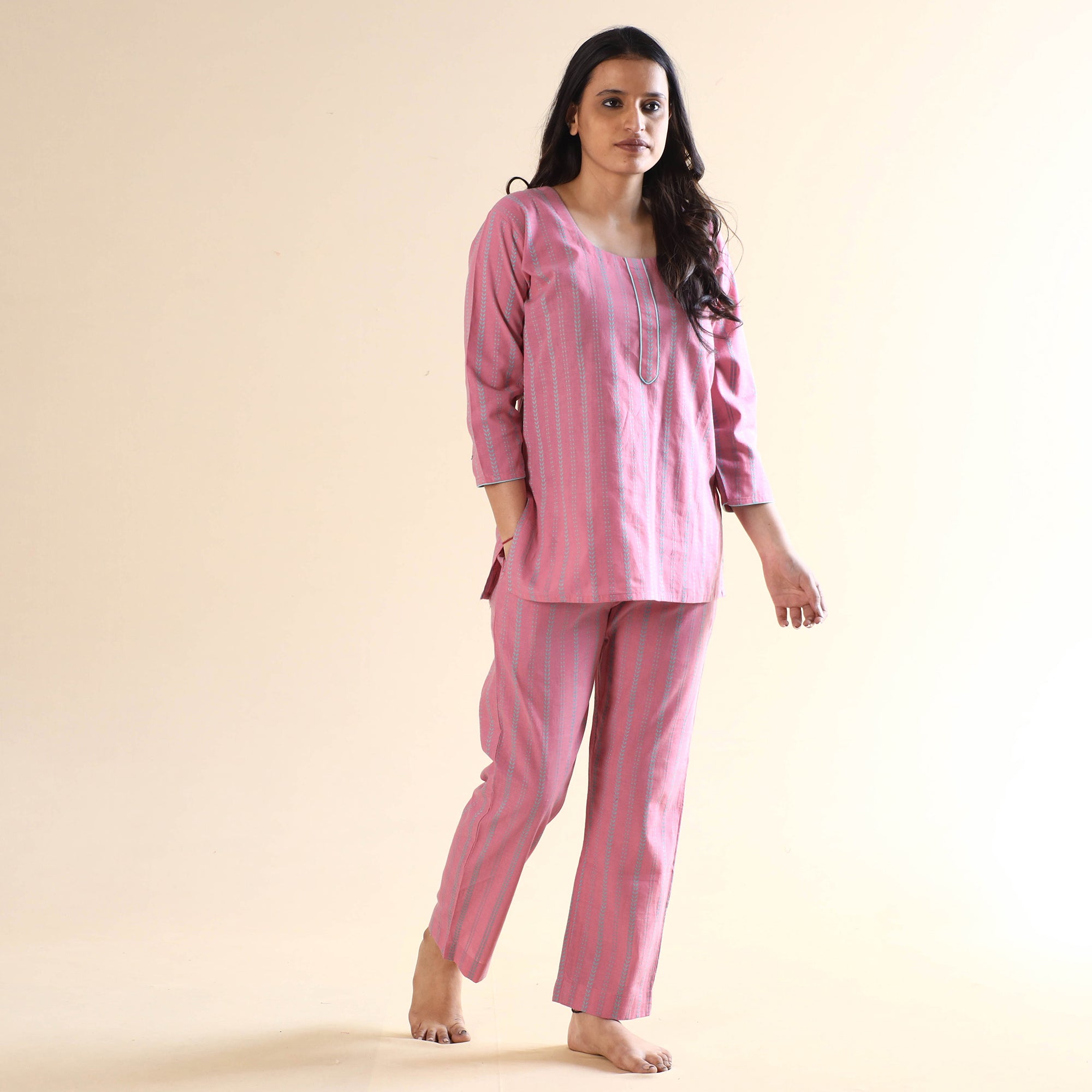 Buy Jacquard Cotton Top & Pyjama Night Suit Set Online at iTokri.com