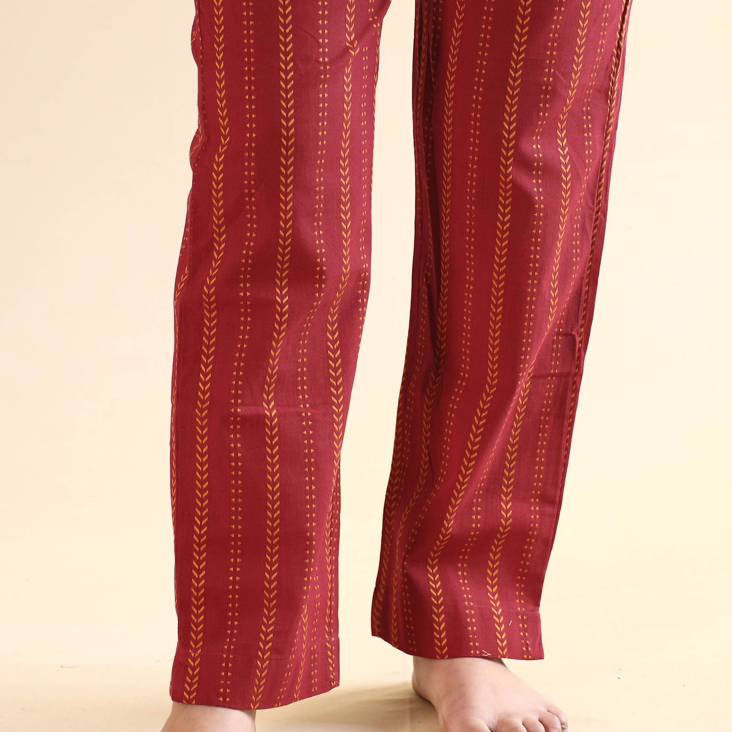 Red jacquard cotton top & pyjama night suit set