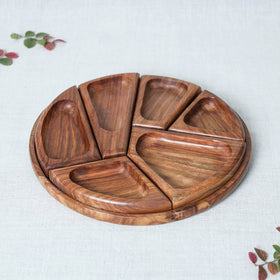 Sheesham Wood Segmented Brown Snacks Platter/Serving Tray