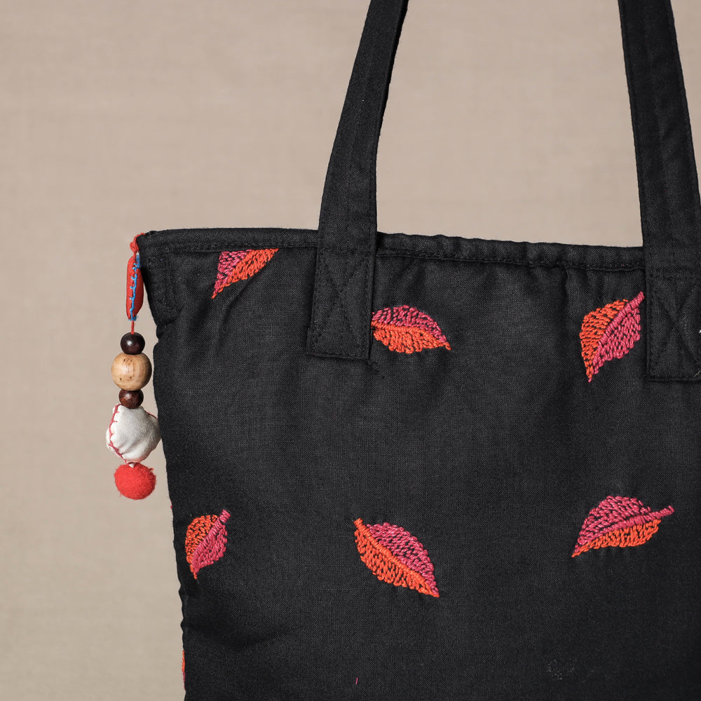 Chindi Tote Bags, for Daily Use, Feature : Elegant Designs at Best Price in  Tonk