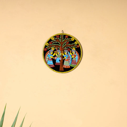 Tikuli Art Handpainted Wooden Wall Hanging (5 in)